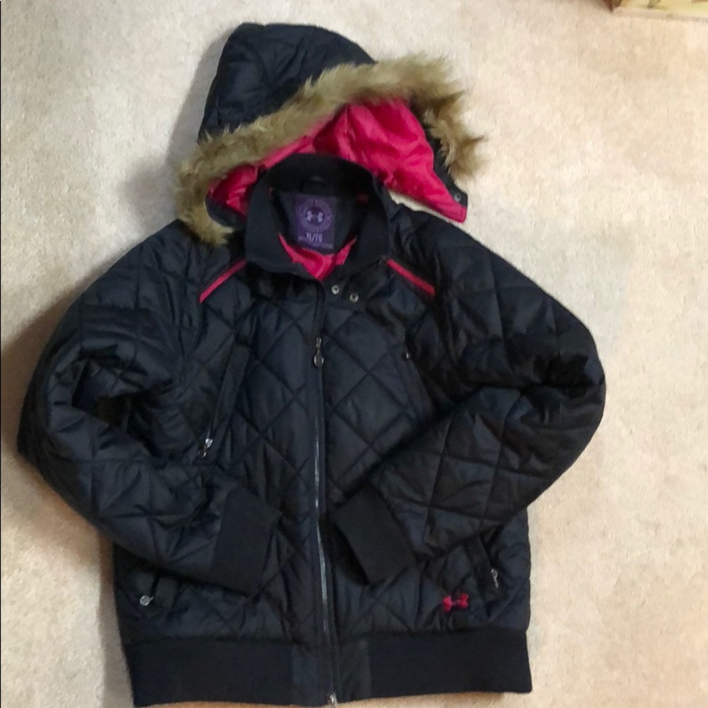 Woman’s Under Armour winter coat size XL